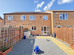 Photo 11- click for photo gallery